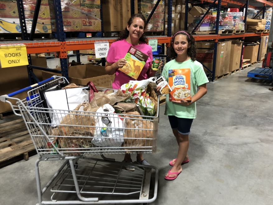 Organizing Food Drives, Even at a Young Age!
