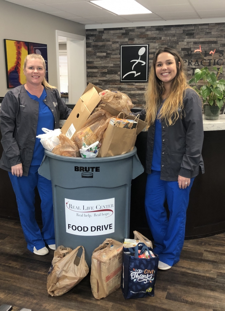 Davis Chiropractic Center Donates 215 Pounds of Food!
