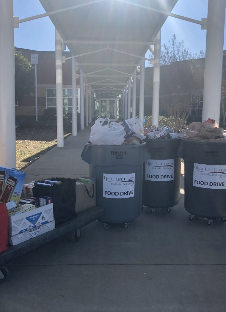 Rising Starr Food Drive Breaks a Record